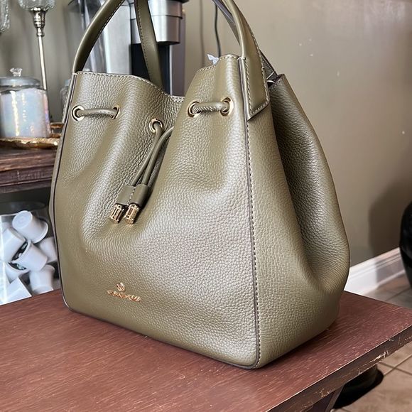 Michael Kors pebbled leather tote bag - Picture 8 of 13